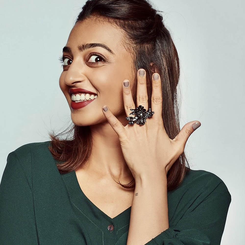 Radhika Apte Wearing Our Ring Oplina jewellery 