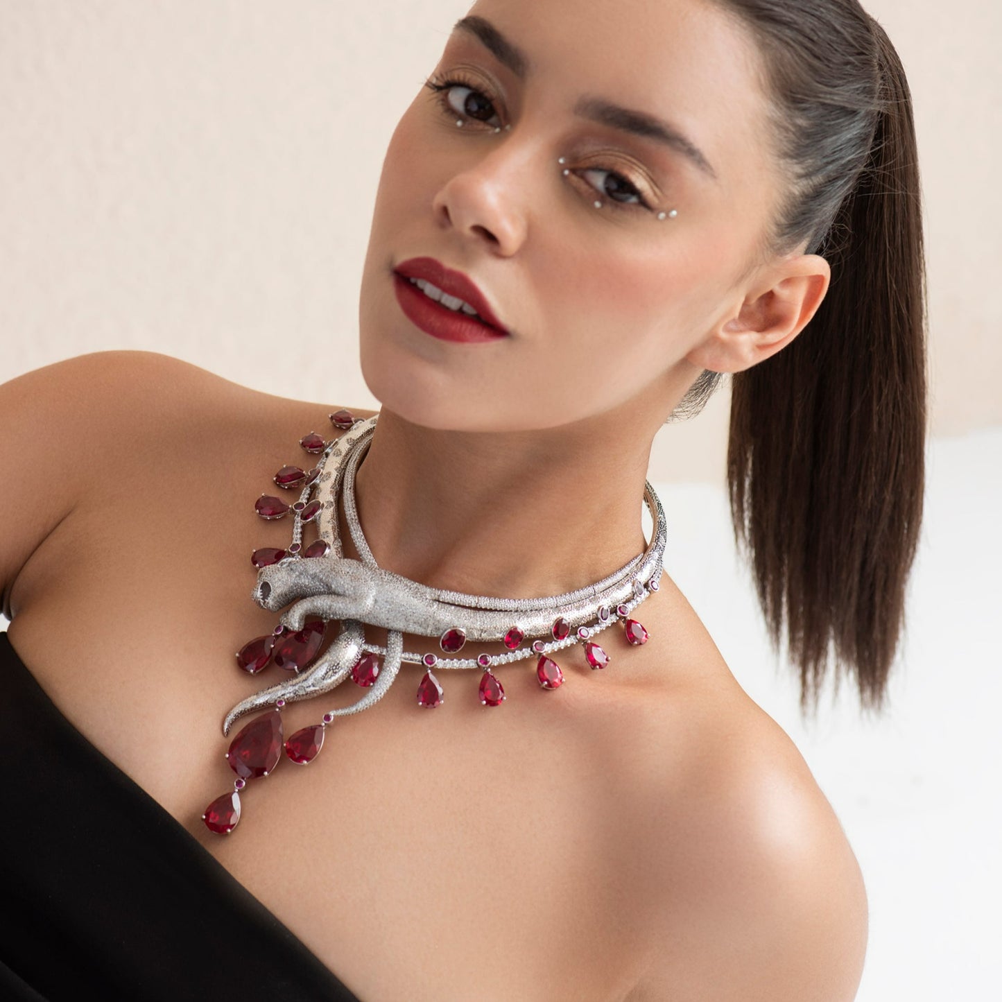 Scarlet Necklace: The Arrow of Love
