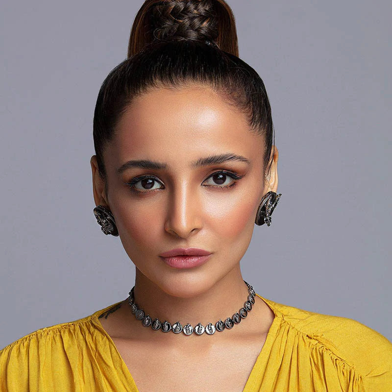 Aureate Choker
